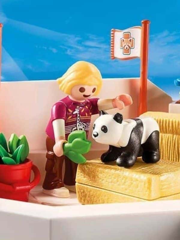 מרפאה וטרינרית בגן חיות - פליימוביל 70900