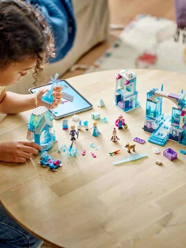 לגו דיסני 43244 - ארמון הקרח של אלזה