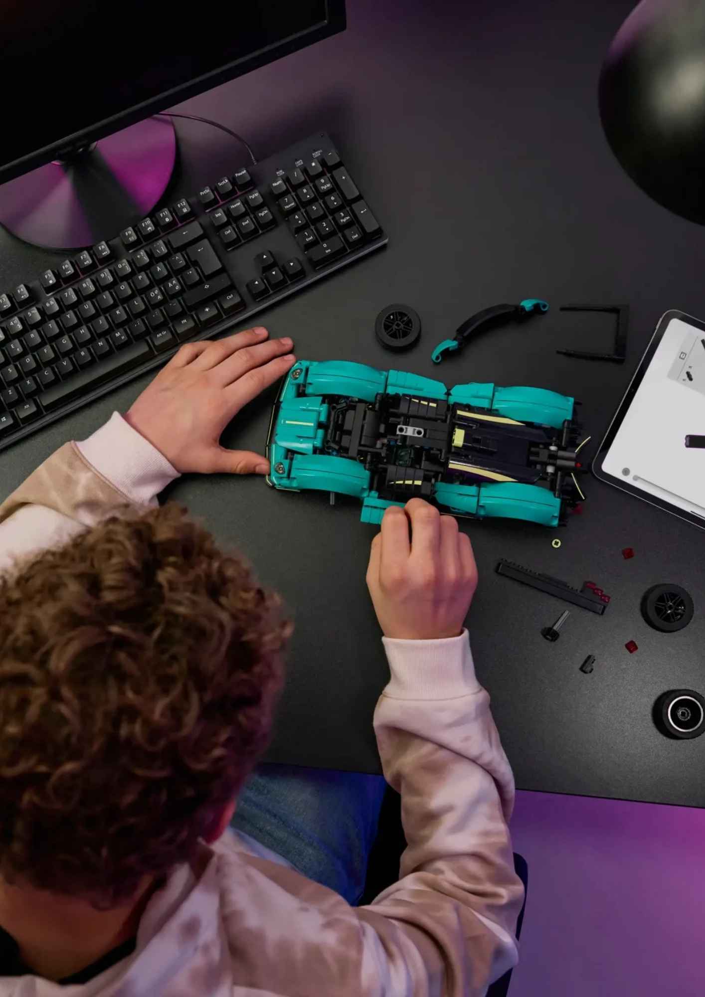 לגו טכני 42208 - אסטון מרטיןG