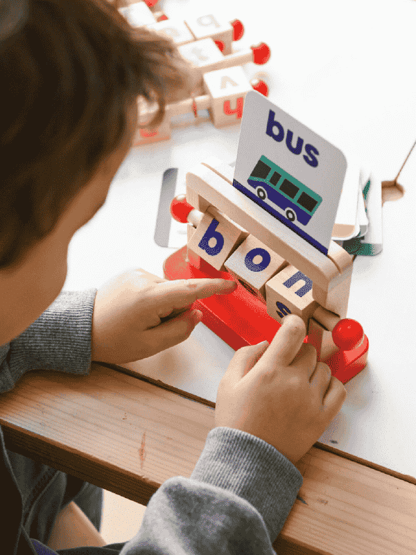 קובי אות אנגלית - קיפוד (Kipod)