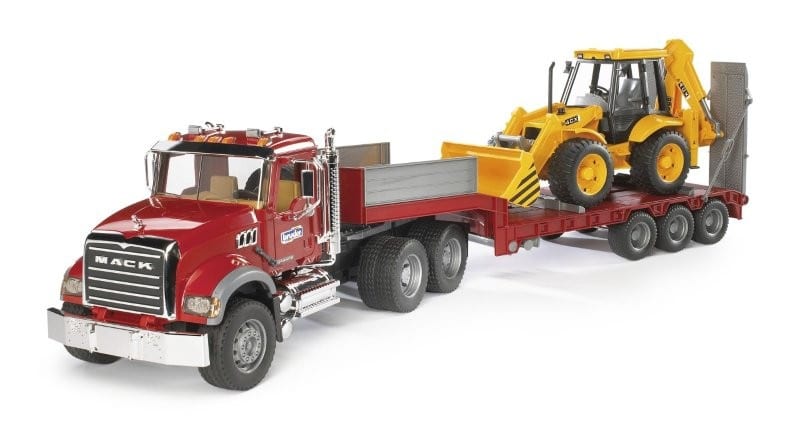 משאית מוביל מאק MAK וטרקטור JCB 4CX